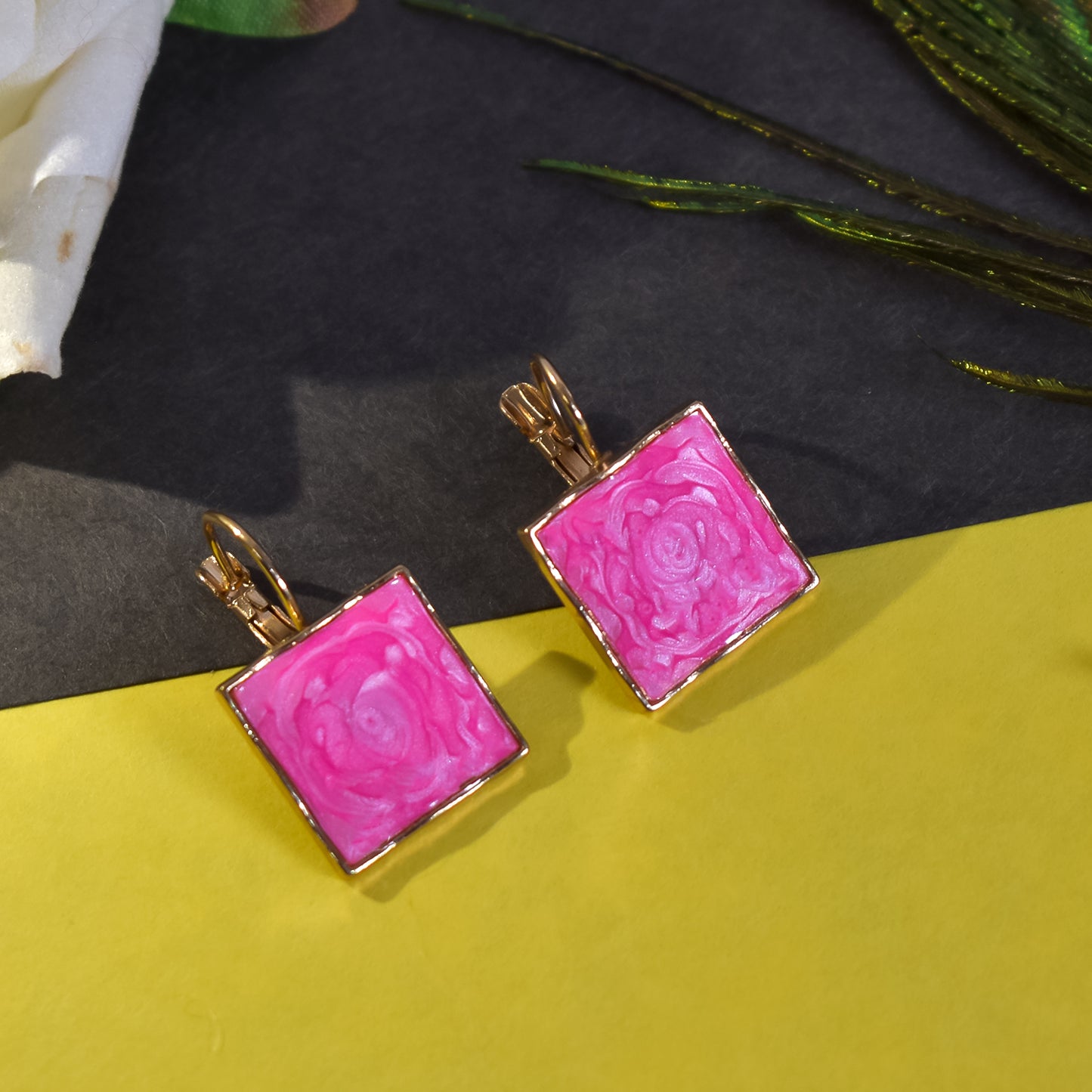 Elegant Square Design Earrings – Bold Yet Timeless