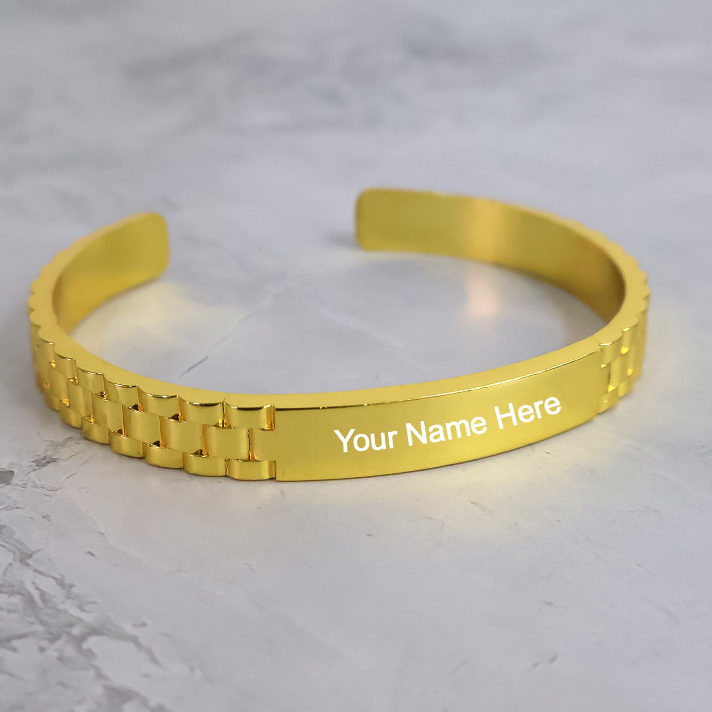 Custom Engraved Gold-Plated Bracelet – Personalized Name Print Adjustable Cuff for Men & Women