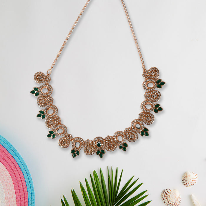 Elegant Green Necklace Set