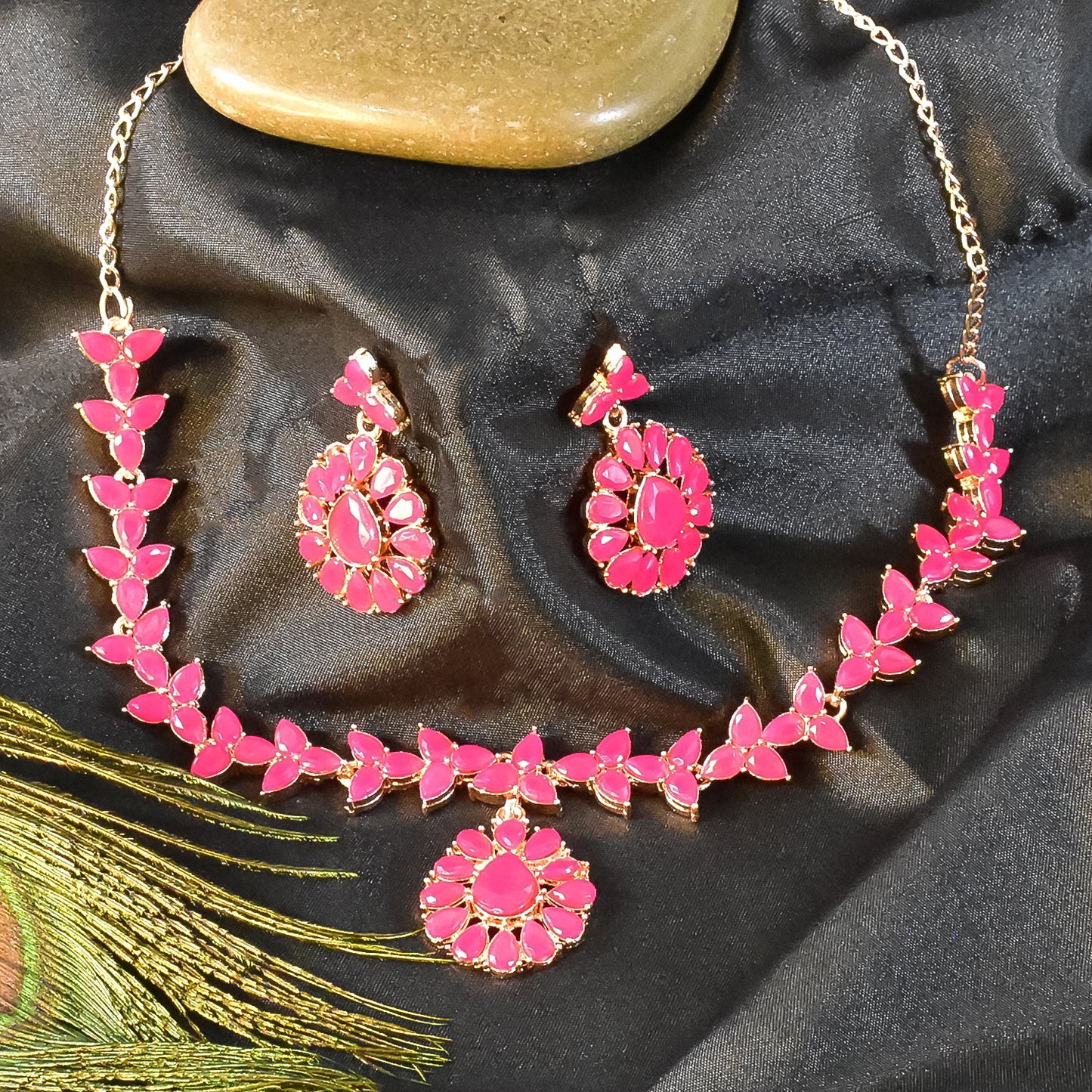 Pink Diamond Necklace Set