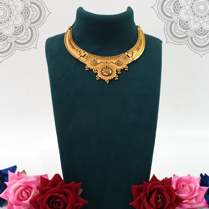 Luxurious Gold Plated Necklace Set - Shine with Elegance