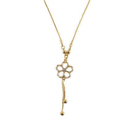 Stylish Floral Pendant Chain Necklace for Women