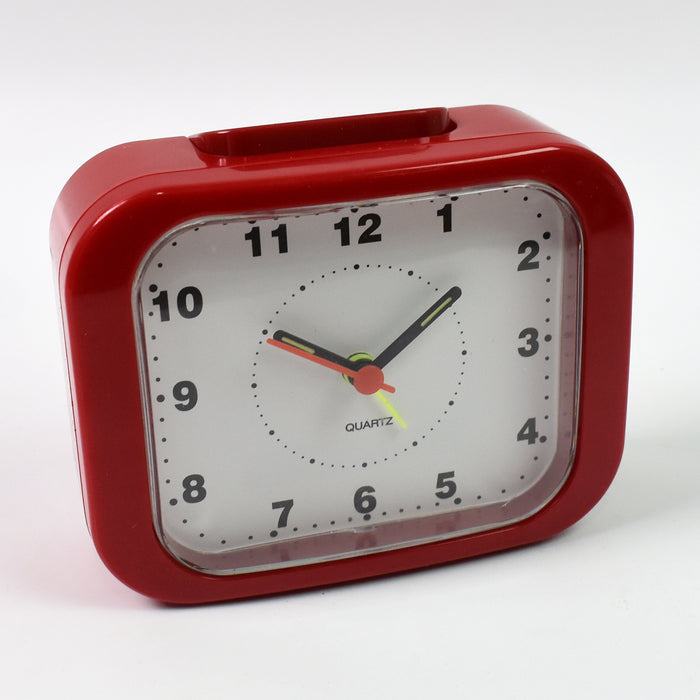 Compact Analog Alarm Clock – Easy, Reliable, and Elegant