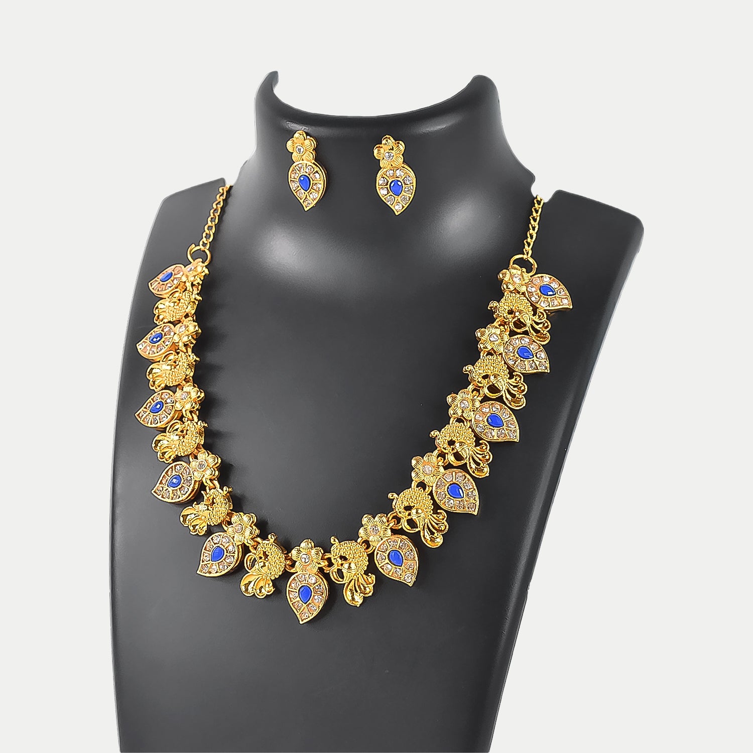 Maharashtrian Traditional Artificial jewellery Set