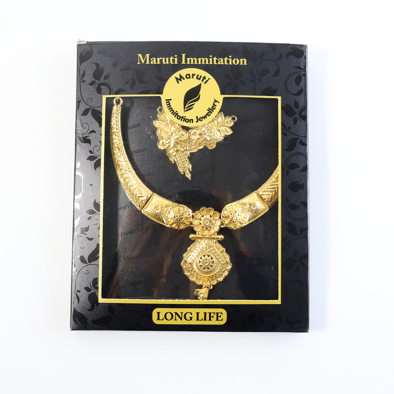 Royal Curved Choker Necklace Set – Elegant Traditional Design for Festive & Bridal Wear