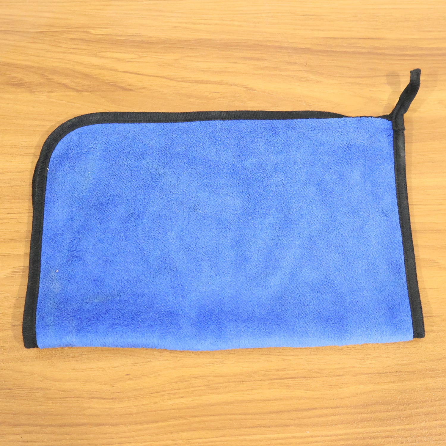 Premium Microfiber Cleaning Cloth, Towel (40x30 cm / 1 Pc)
