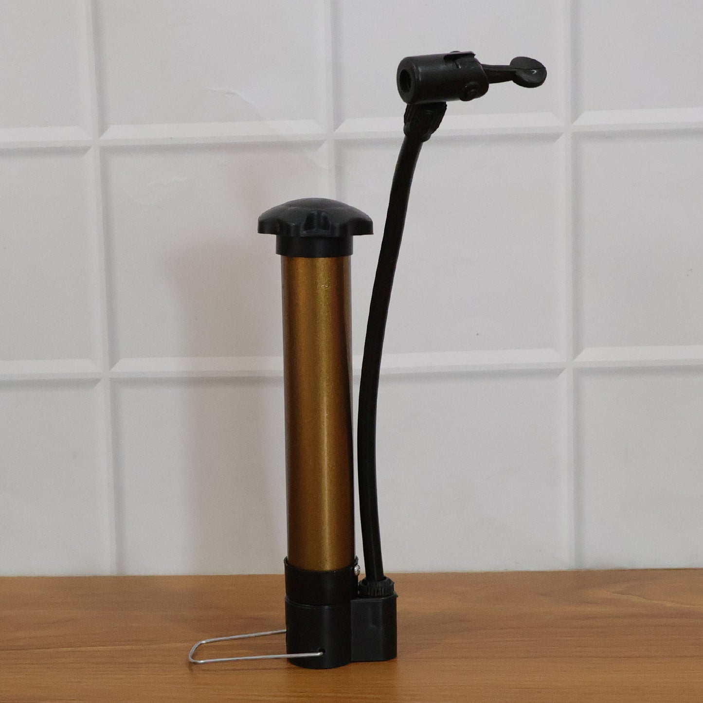 Mini Hand Air Pump – Portable Metal High-Pressure Inflator for Sports (1 Pc)