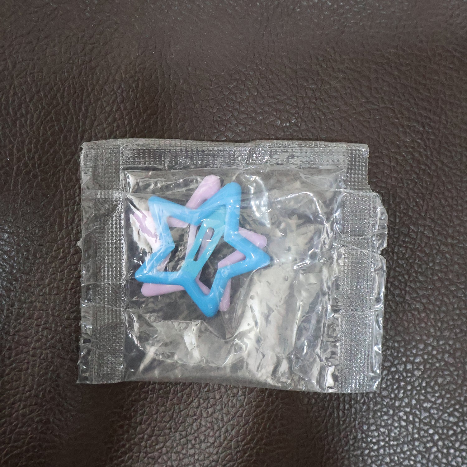 Star-Shaped Hair Clips for Girls - (2 Pc)