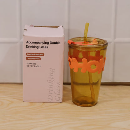 stylish glass tumbler with straw