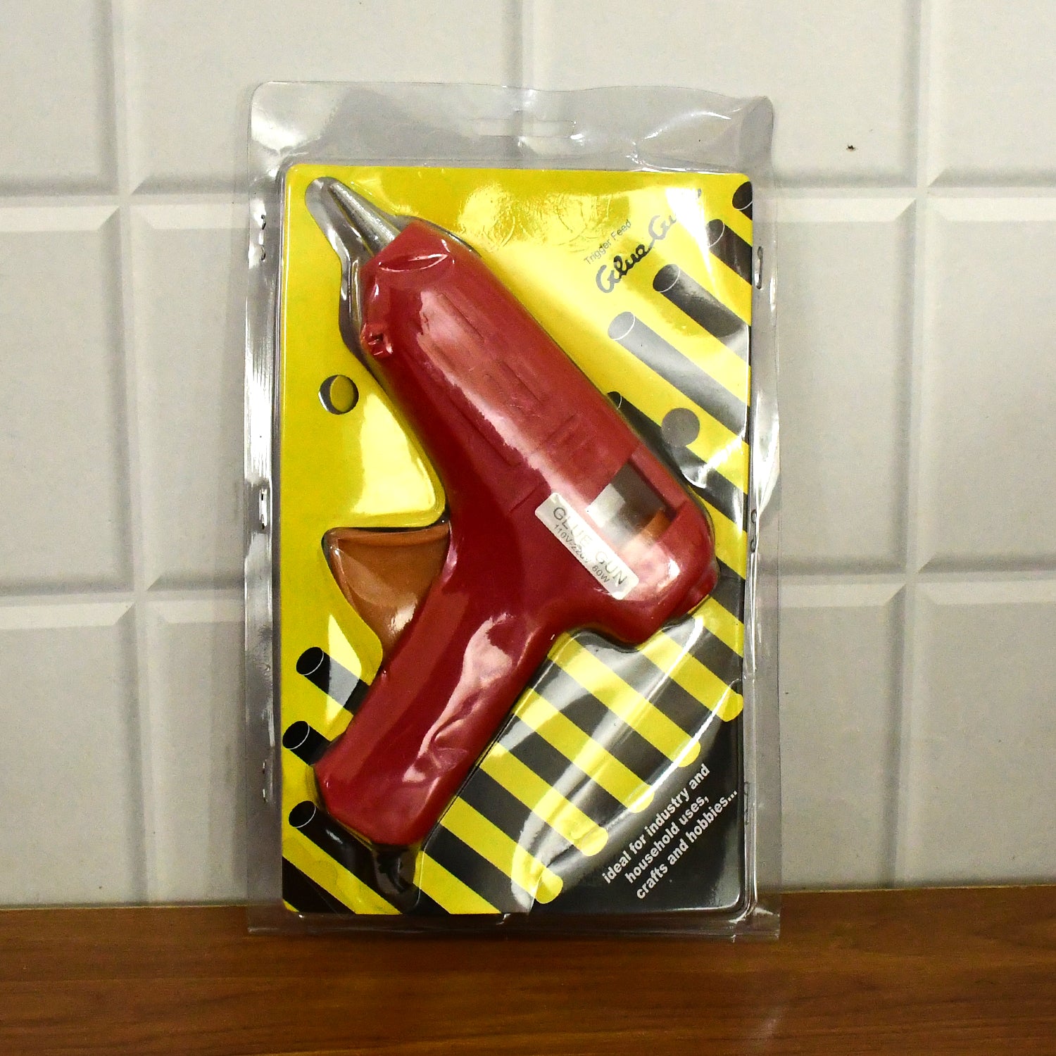 Professional 60 Watt with Hot Melt Glue Stick & ON / Off Switch (1 Set)