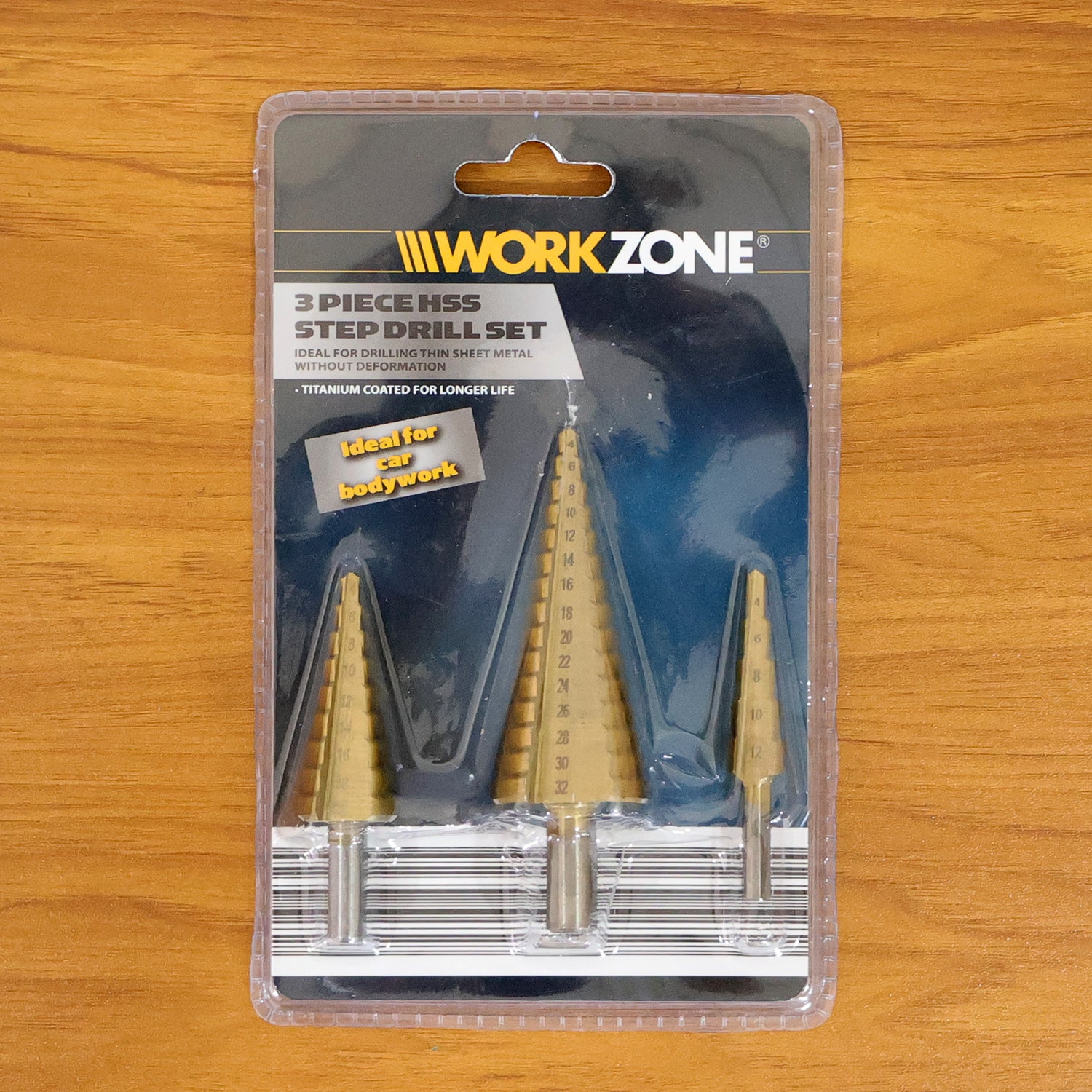 Assorted sizes of HSS steel titanium step drill bits