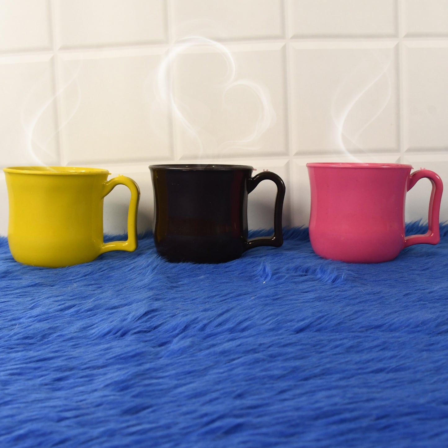 Customized Premium Plastic Coffee / Tea Cups / Mug with Handle (1 Pc / With Color Box / Mix Color)