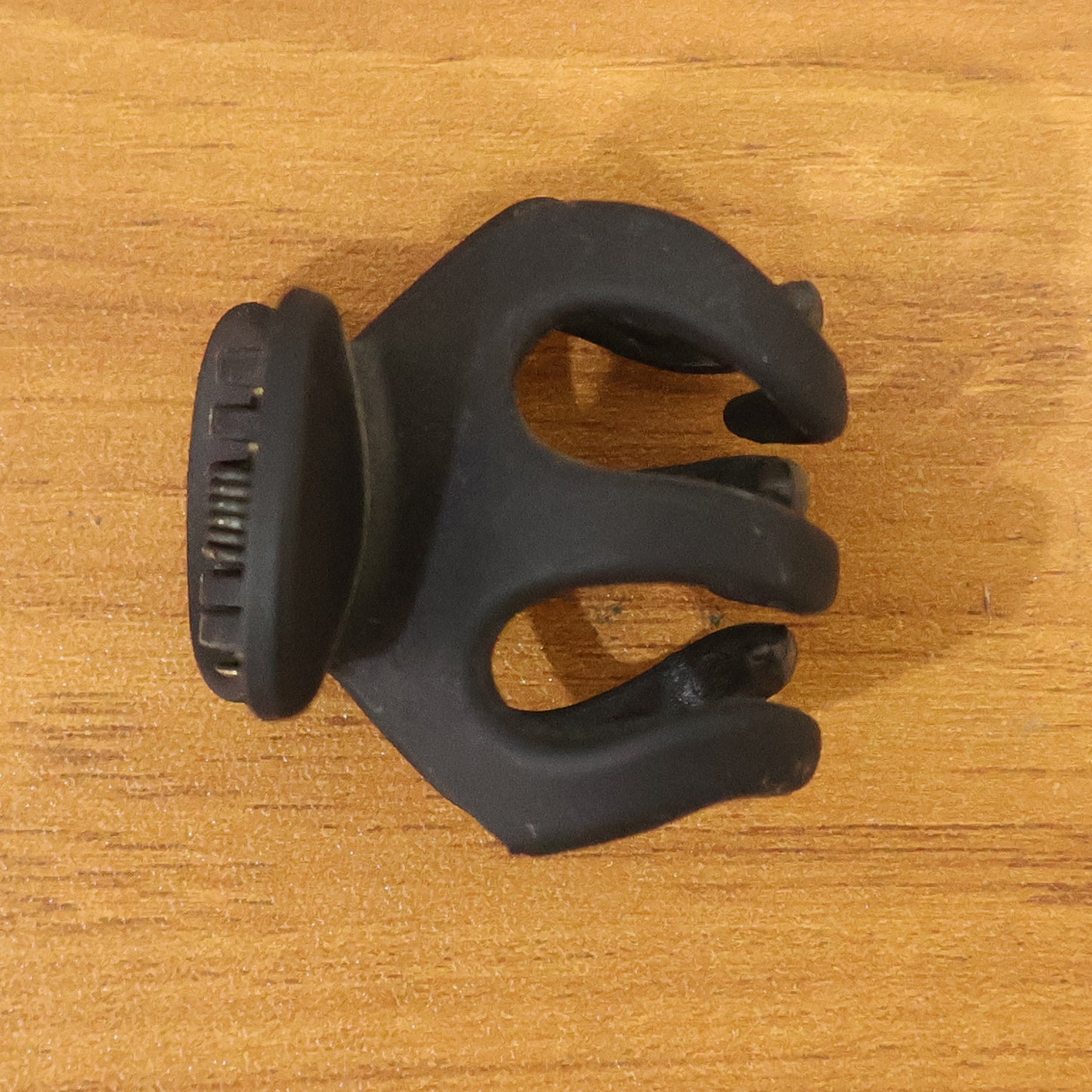 Modern matte finish hair clip style