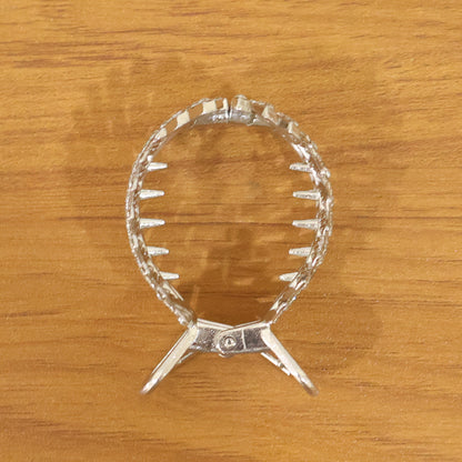 Elegant Crystal Studded Metal Hair Claw Clip (1 Pc)