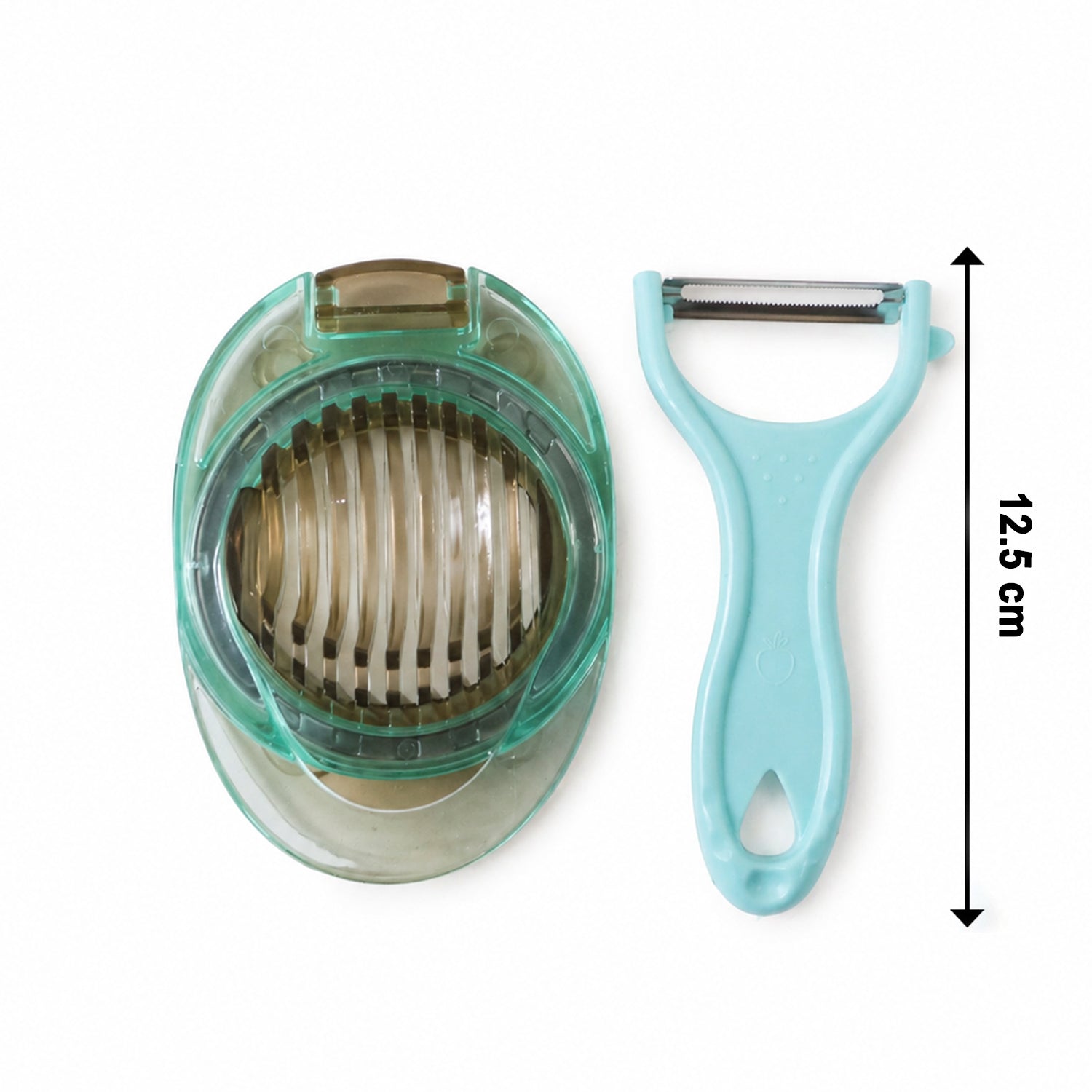The 2-piece vegetable cutter & egg slicer set in hand
