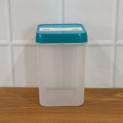 Closeup of Smart Seal Food Storage Lid