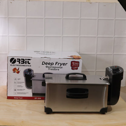 Orbit heavy duty 2000W deep fryer full appliance view