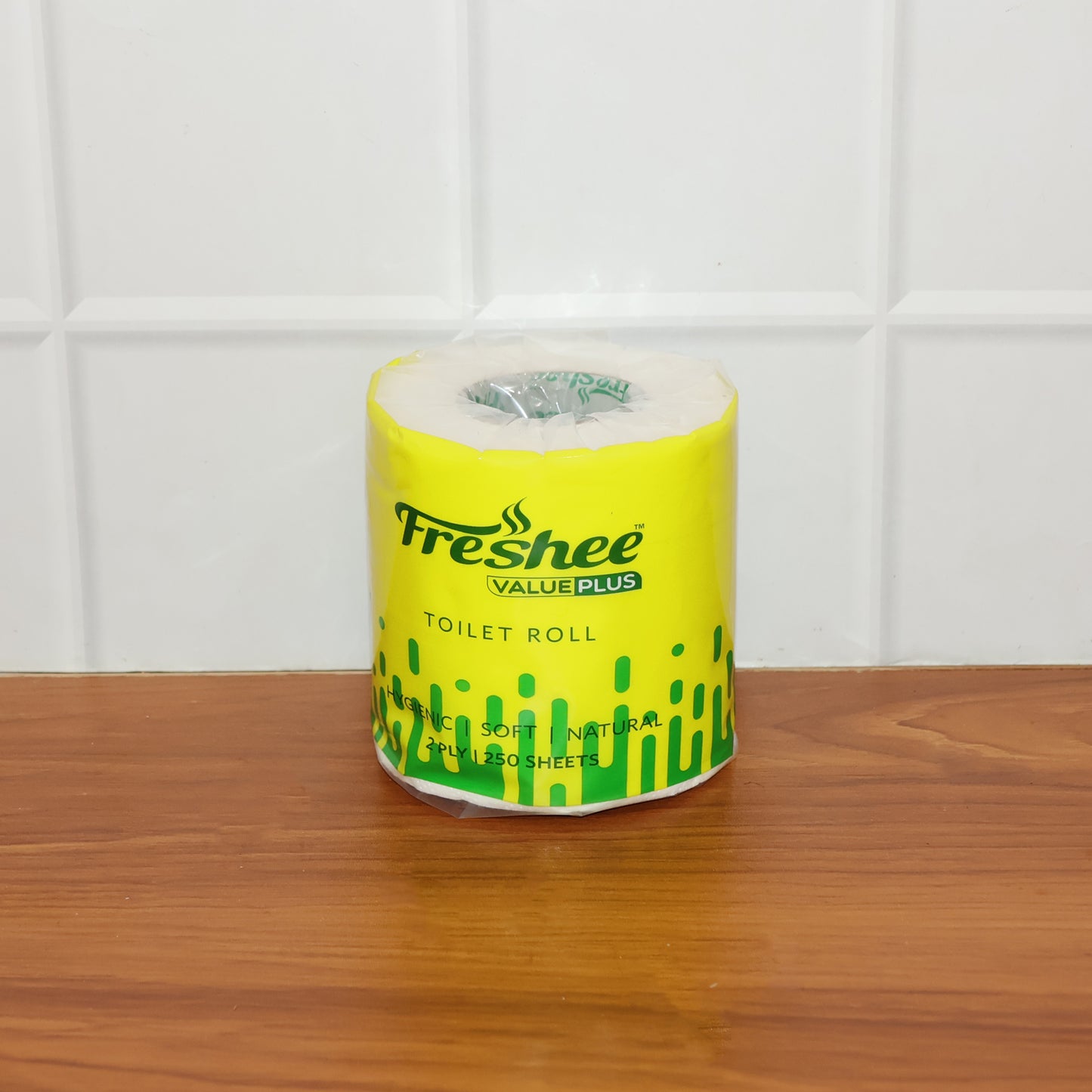 Freshee Ultra-Soft 2-Ply Toilet Roll — 250 Sheets Per Roll (10x10 Cm)