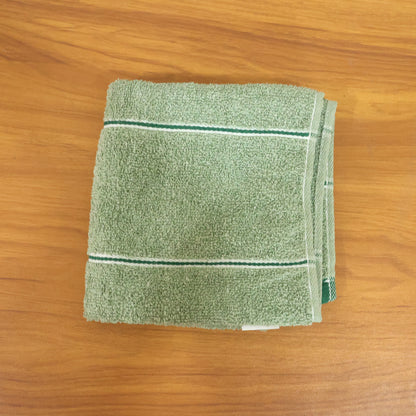 Multipurpose soft cotton bath towel fabric detail