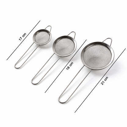 Tea strainer detail