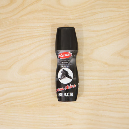 Easy application of black shoe polish using sponge