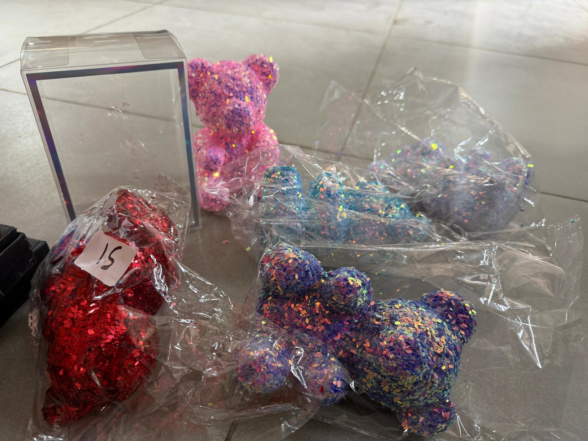 Shiny Teddy Bear Showpiece with Transparent Gift Box for Decoration