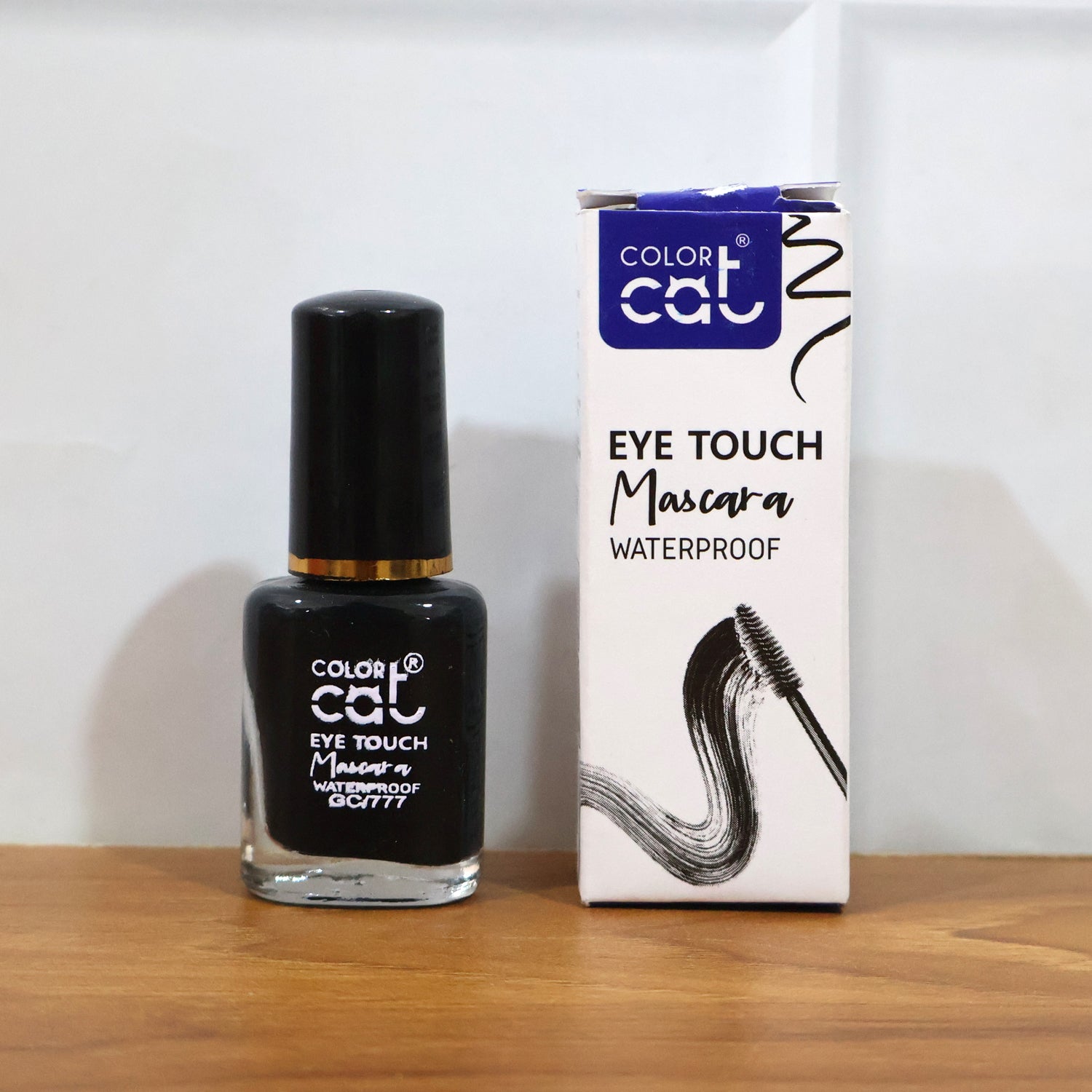 Color Cat Eye Touch Waterproof Mascara (8 ML / 1 Pc)