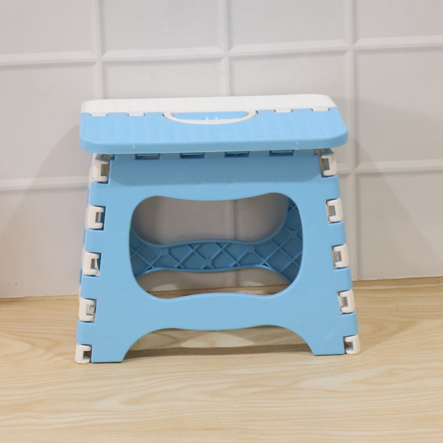 Durable Lightweight Plastic Multipurpose Stool - Portable & Non-Slip