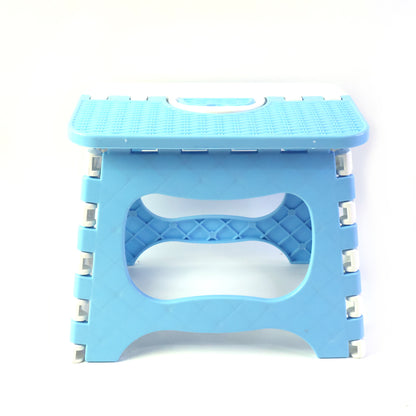 Collapsible plastic step stool