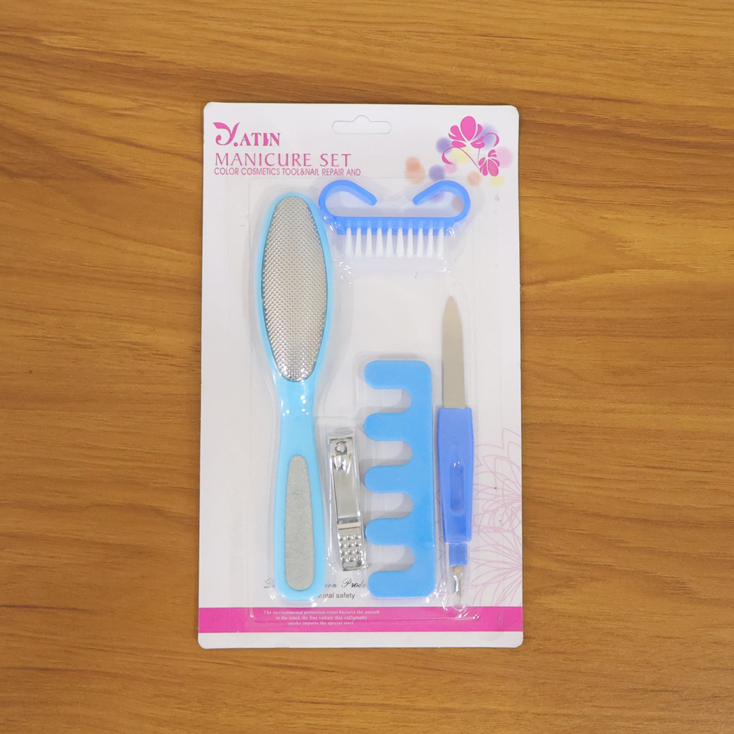 compact nail care kit for travel use