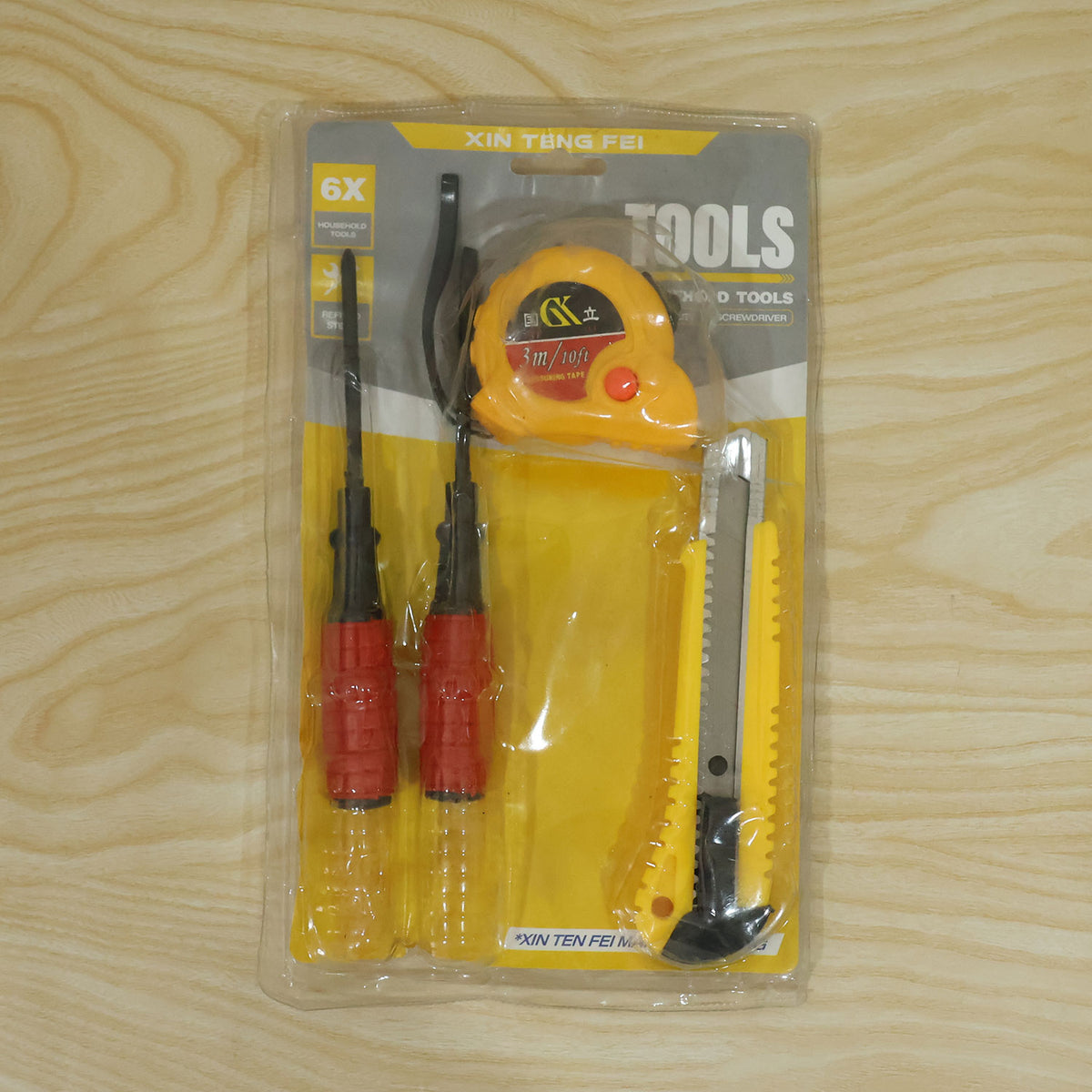 4 in 1 Hand Tool Kit for Garage and Hardware Repairs, Compact Tool Set (1 Set)