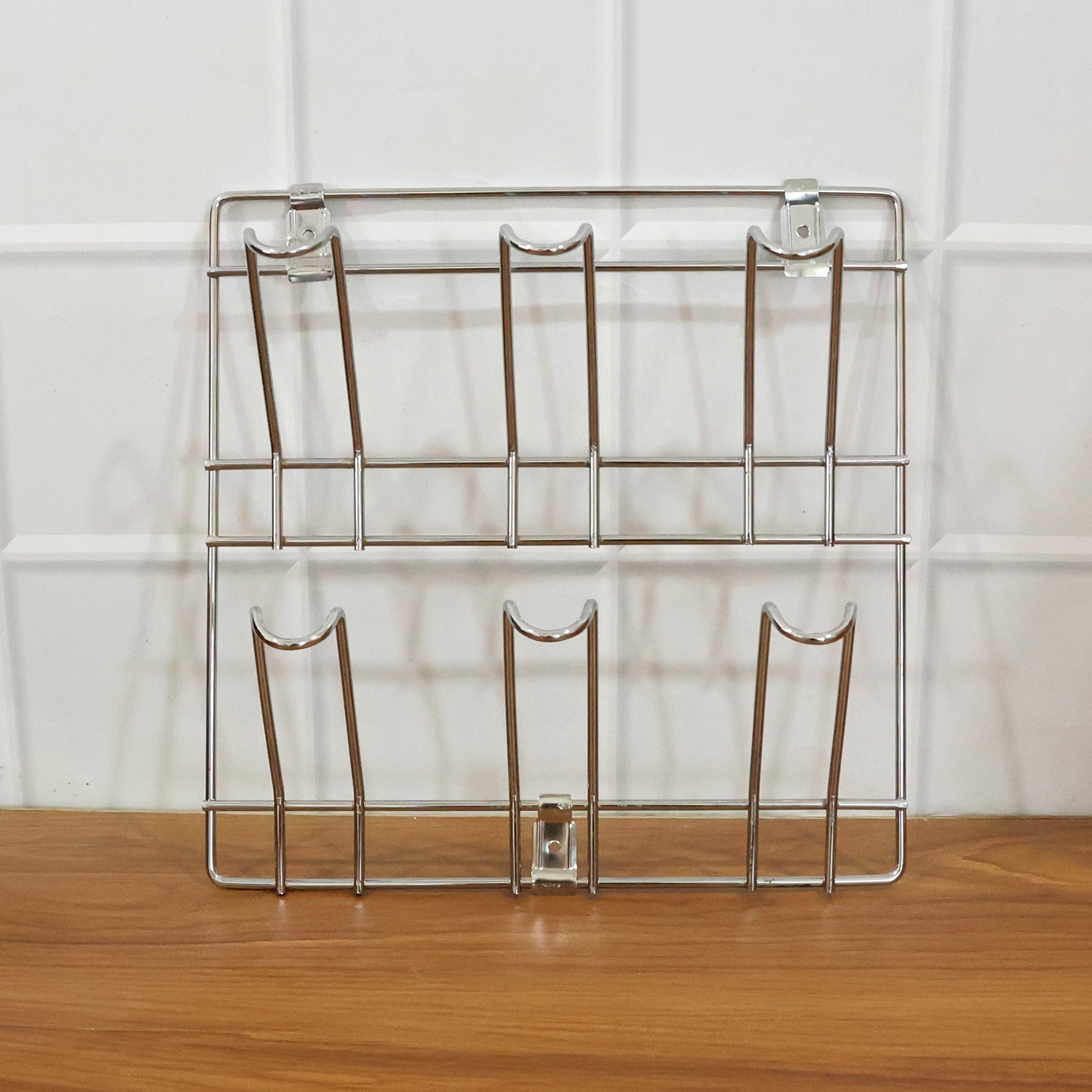 Stainless steel wall-mounted mug & cup holder rack close-up