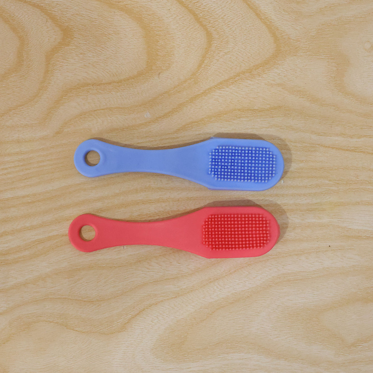 Silicone Face Cleansing Brush with Handle, Soft Facial Scrubber Set (2 Pc)