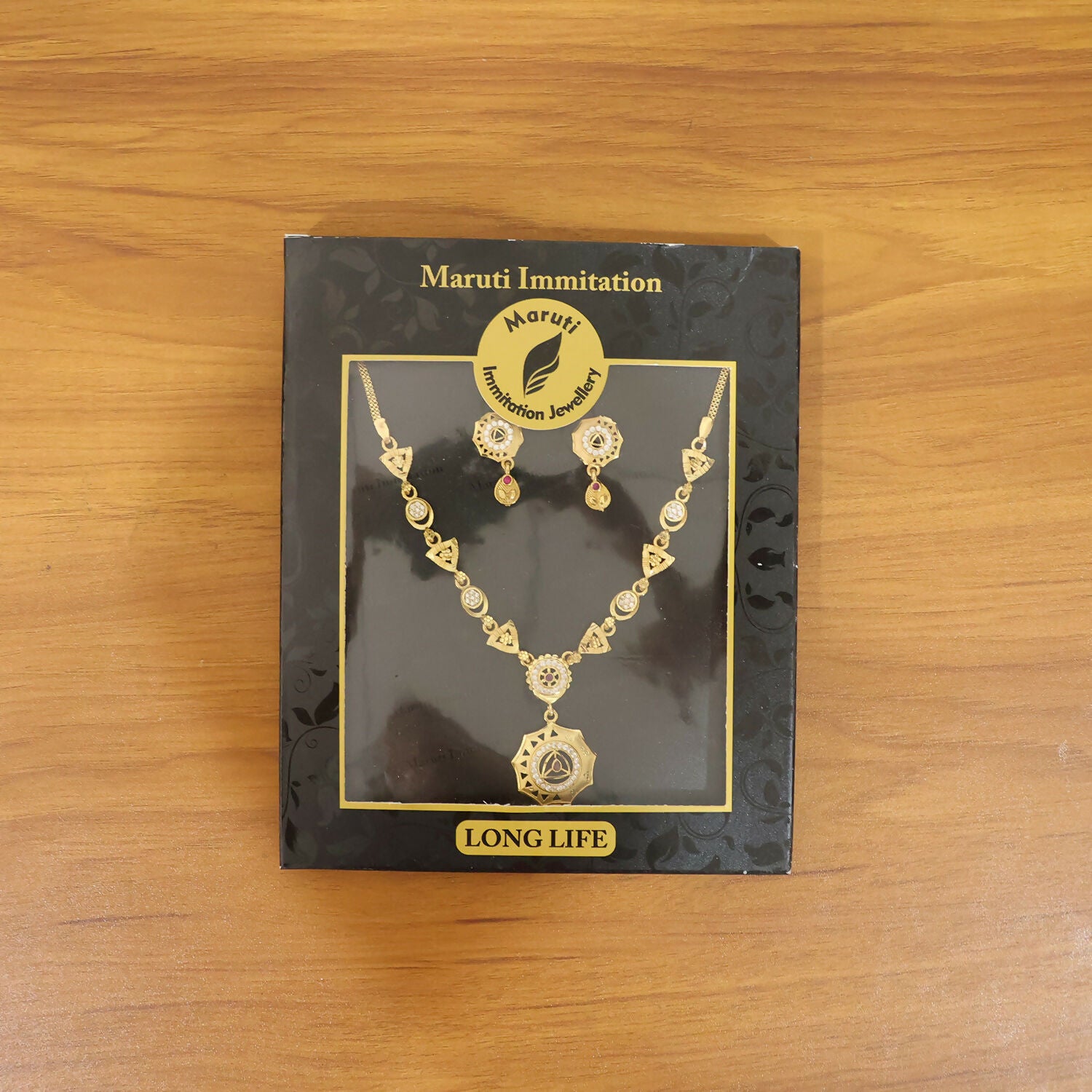 Stunning Necklace Set for Every Occasion with Beautiful Statement Design