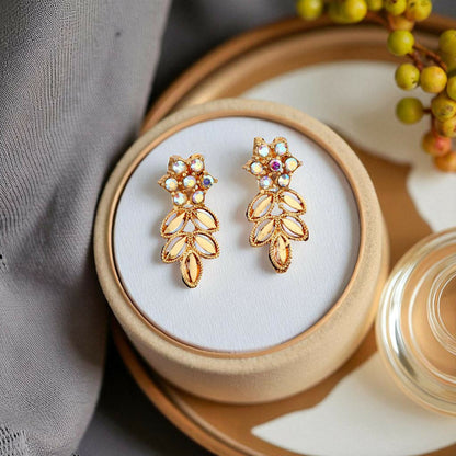 Gold-Toned American Diamond & Kundan-Style Leafy Necklace Set