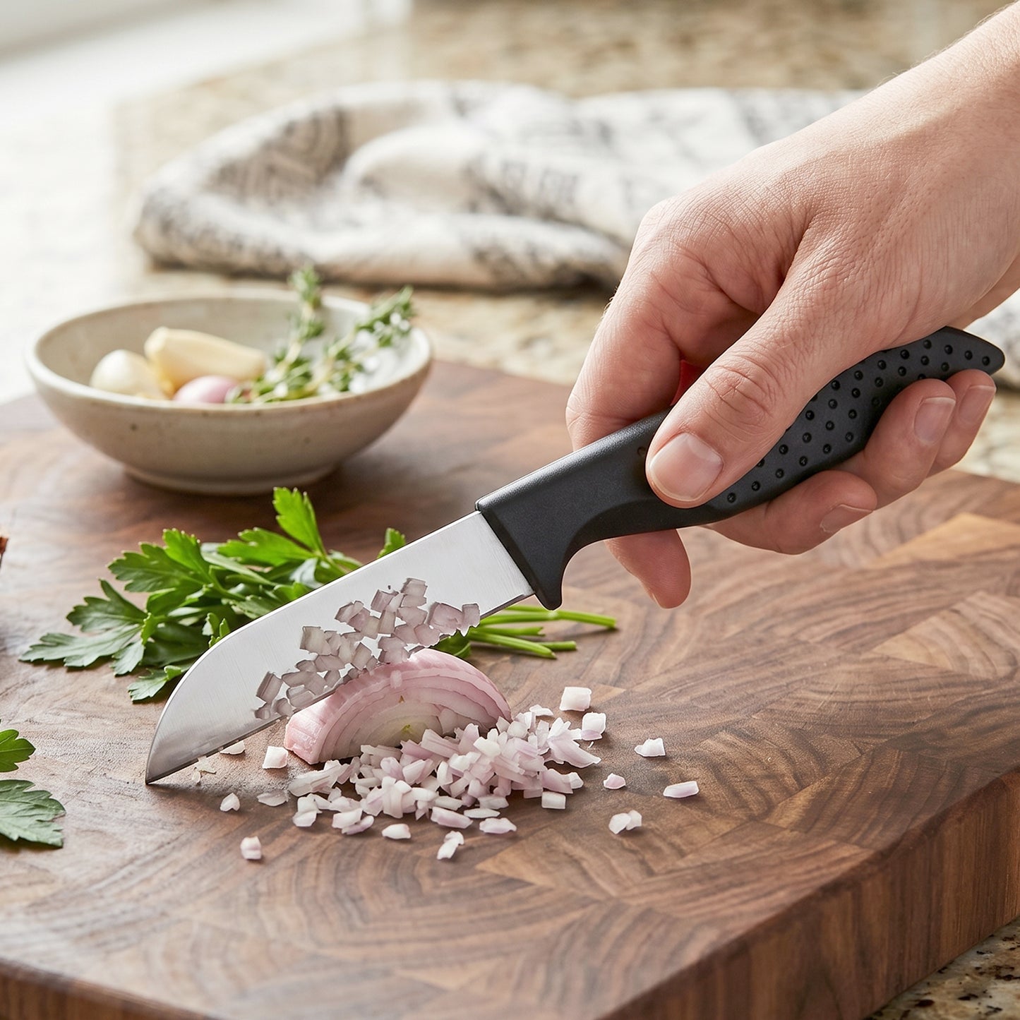 Kitchen utility knife set for versatile cutting tasks