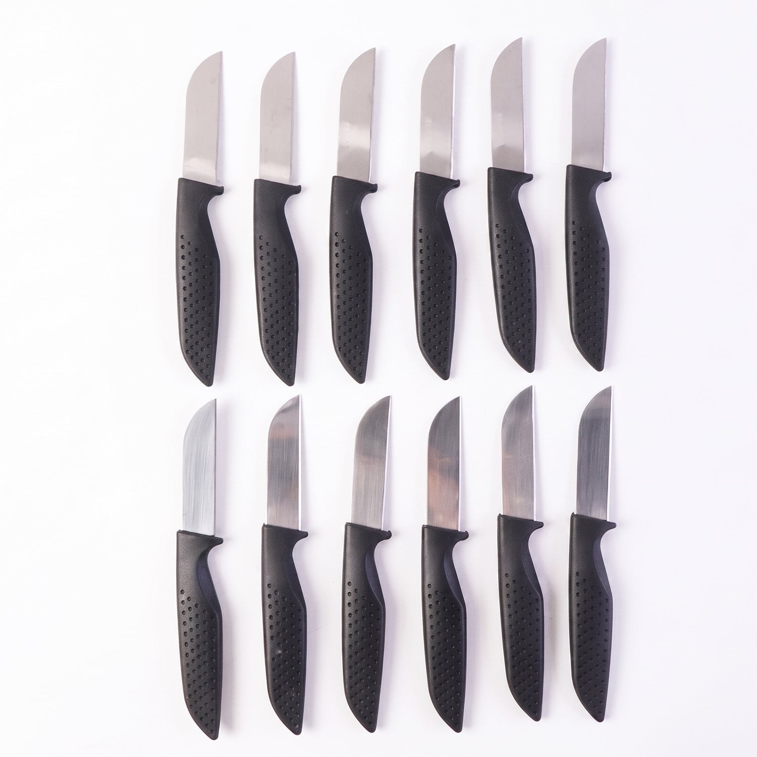 Vegetable chopping knives with plastic handle