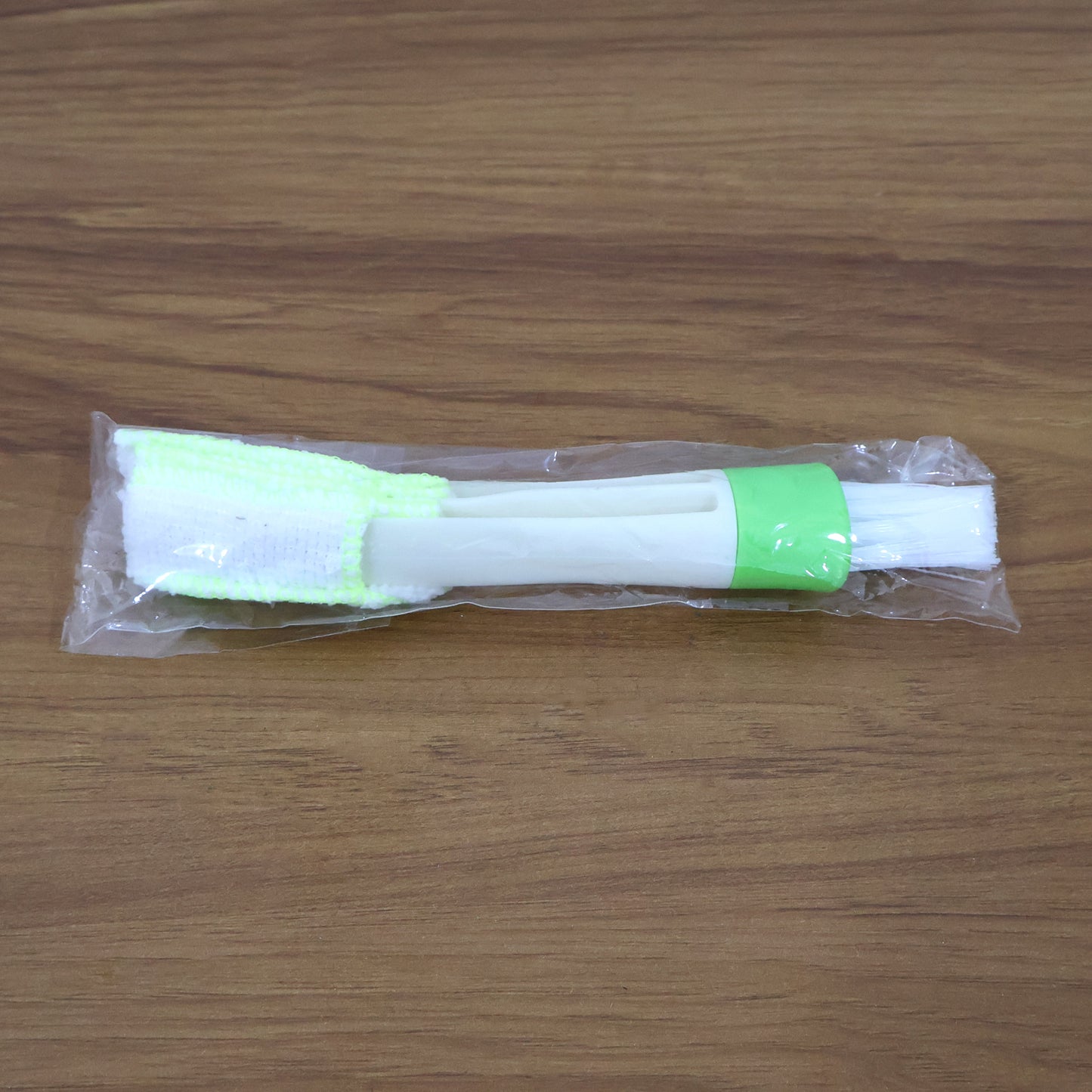 gadget and electronics dust cleaning tool
