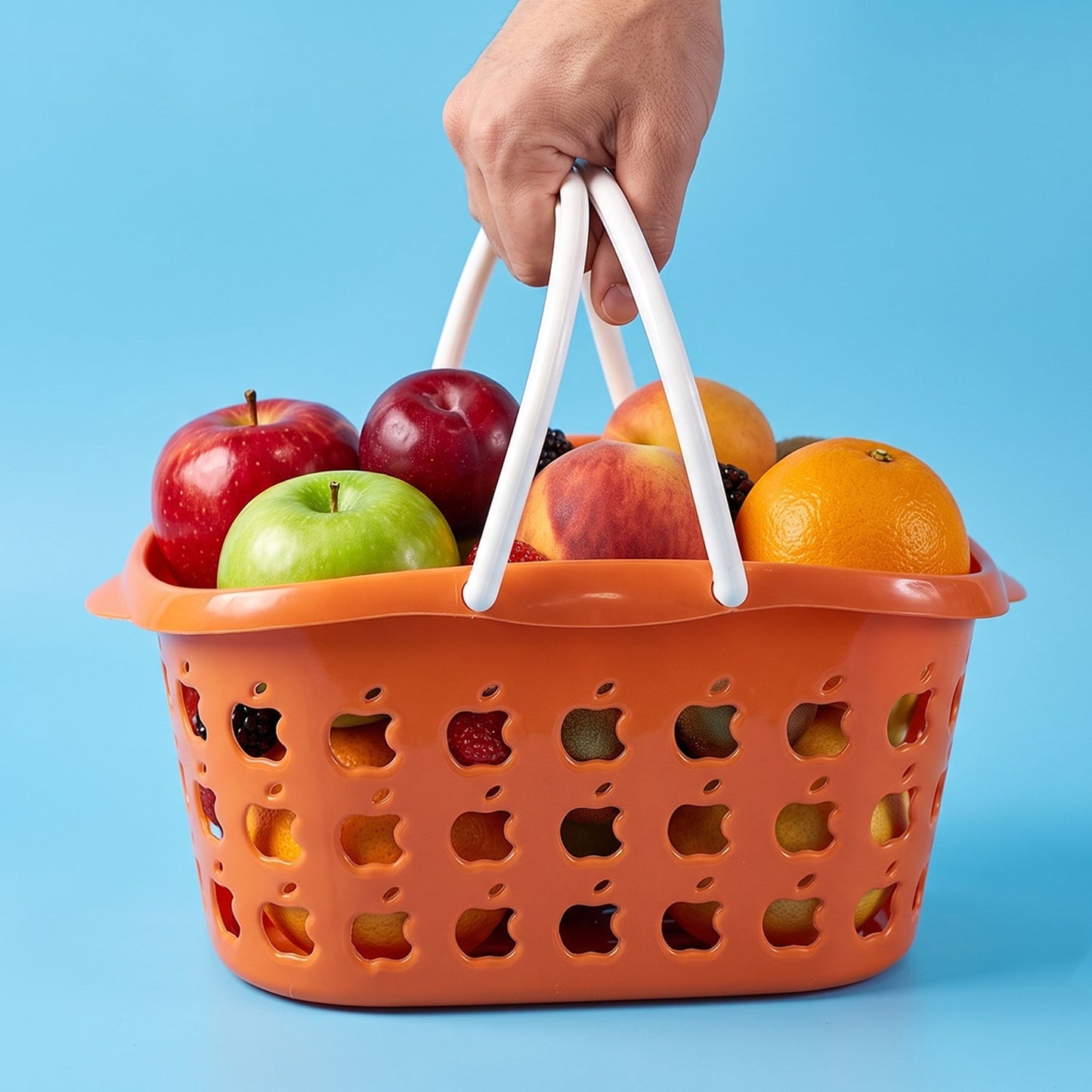Plastic storage basket with handle