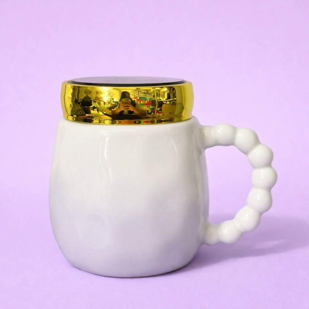 Queen Ceramic Mug with Lid & Beaded Handle Coffee Cup