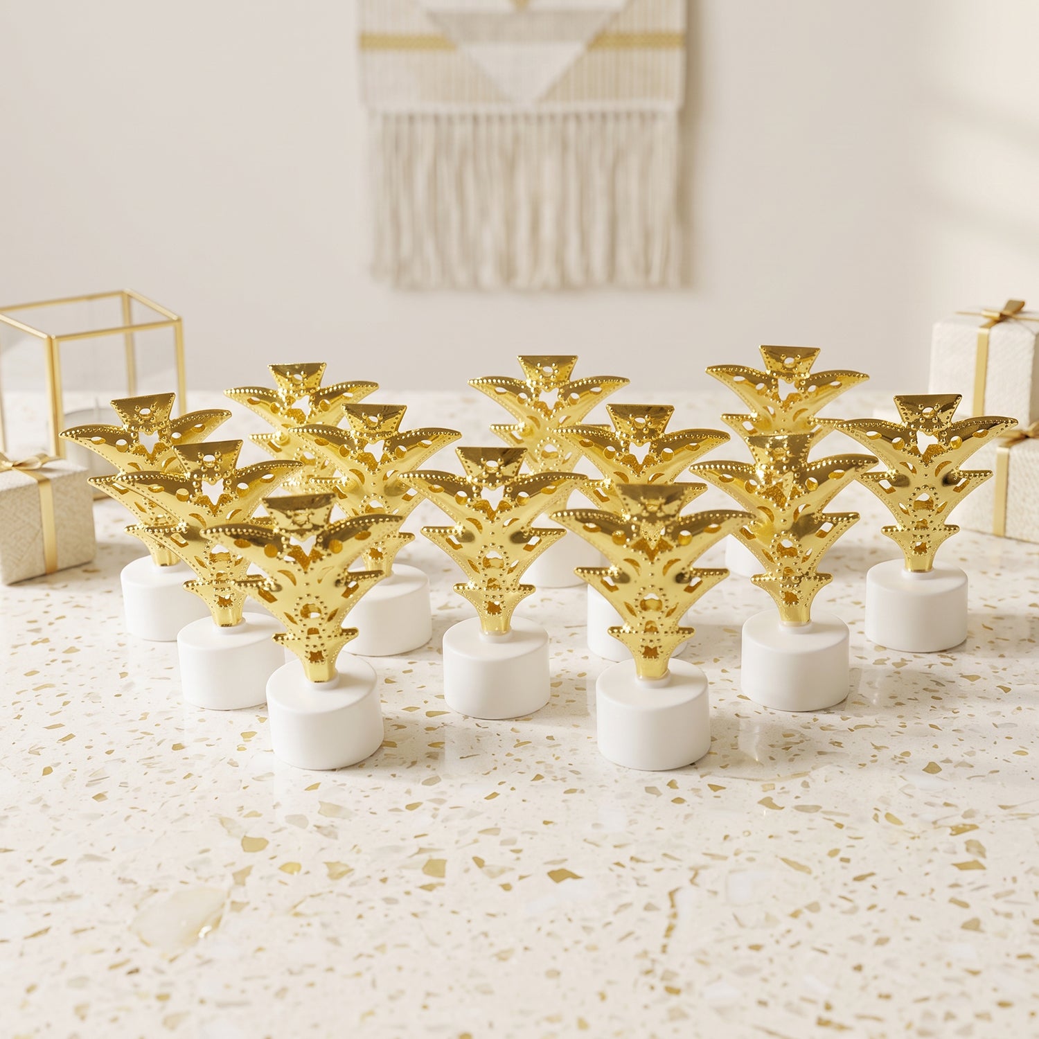 Golden Christmas tree LED tealight candles 12-piece decorative set