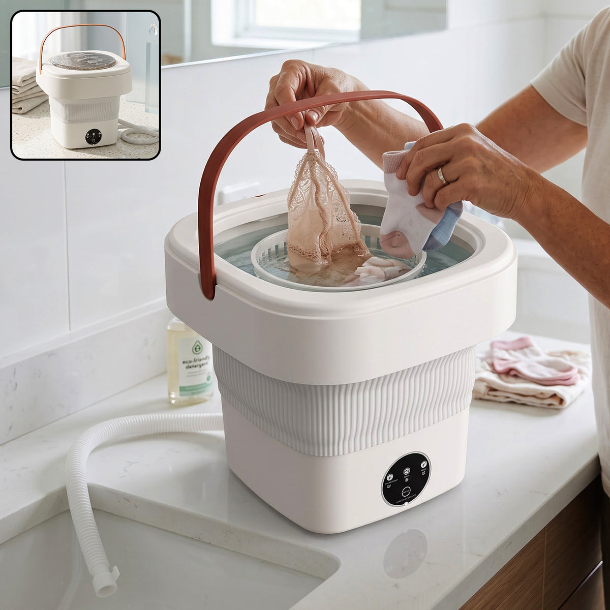 Foldable washing machine used for small garments