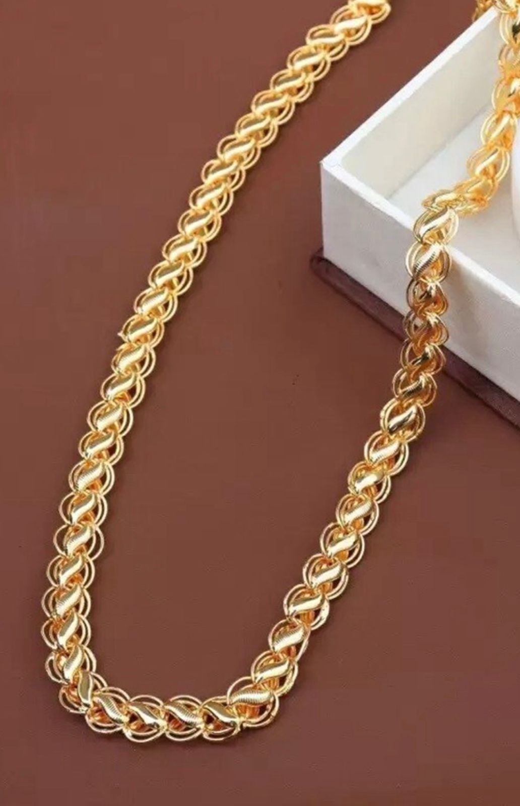 Stylish Gold Chain For Men Gold Plated Metal Necklace Chains For Boys Men