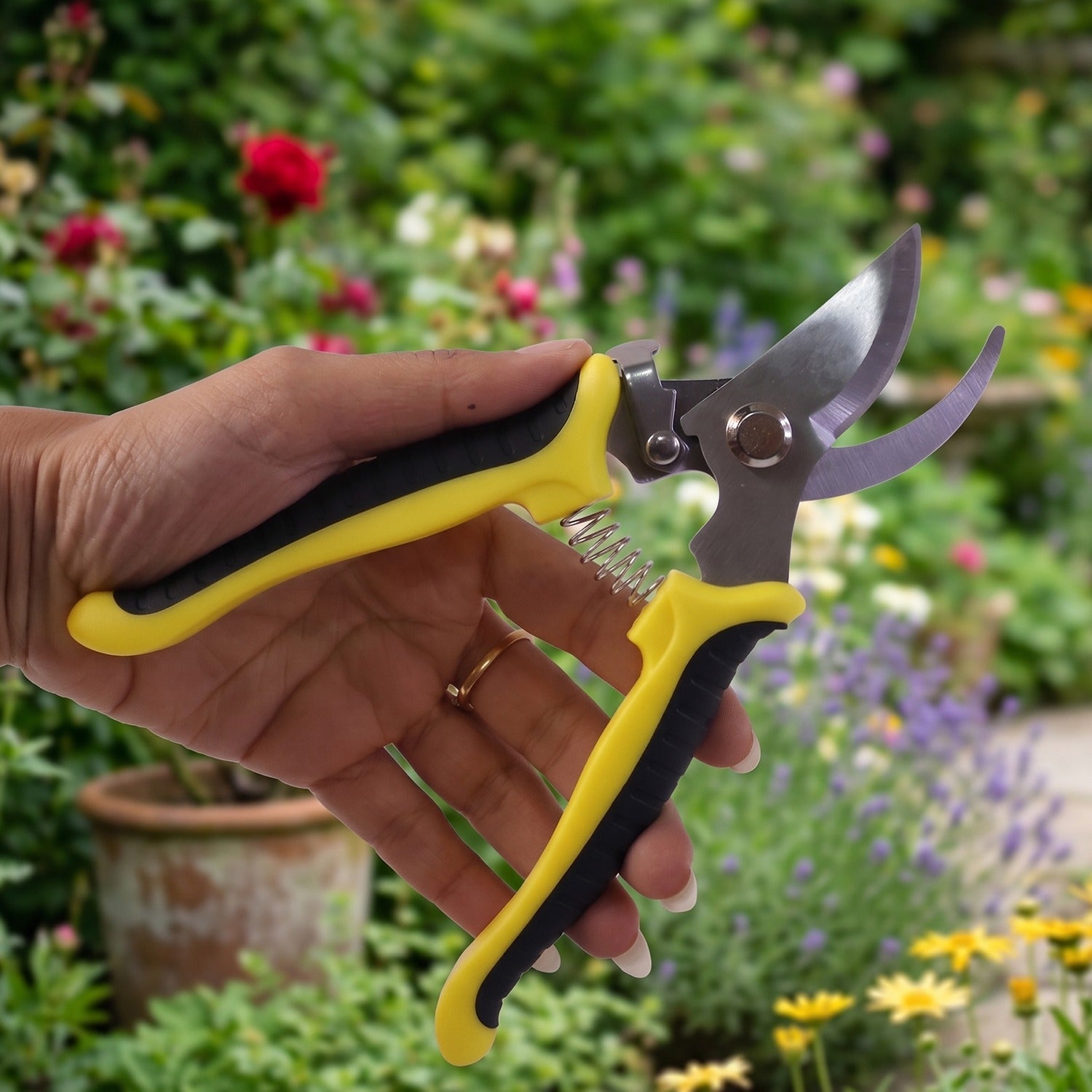 Heavy Duty Garden Pruning Shears Stainless Steel Pruner Cutter for Plants (1 Pc)