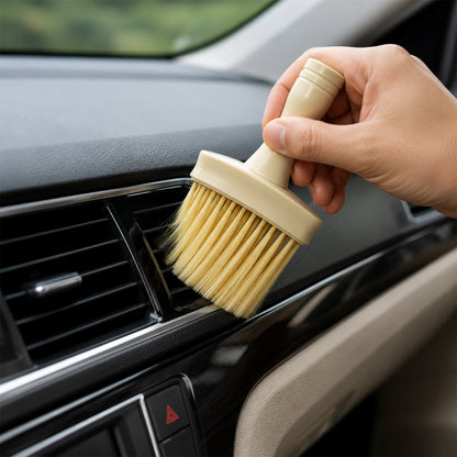 Ergonomic grip car cleaning brush