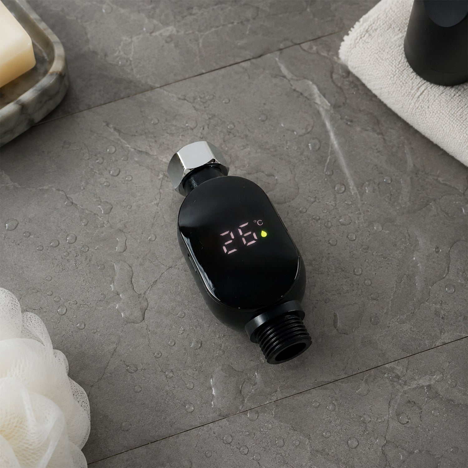 Inline temperature meter bathroom use