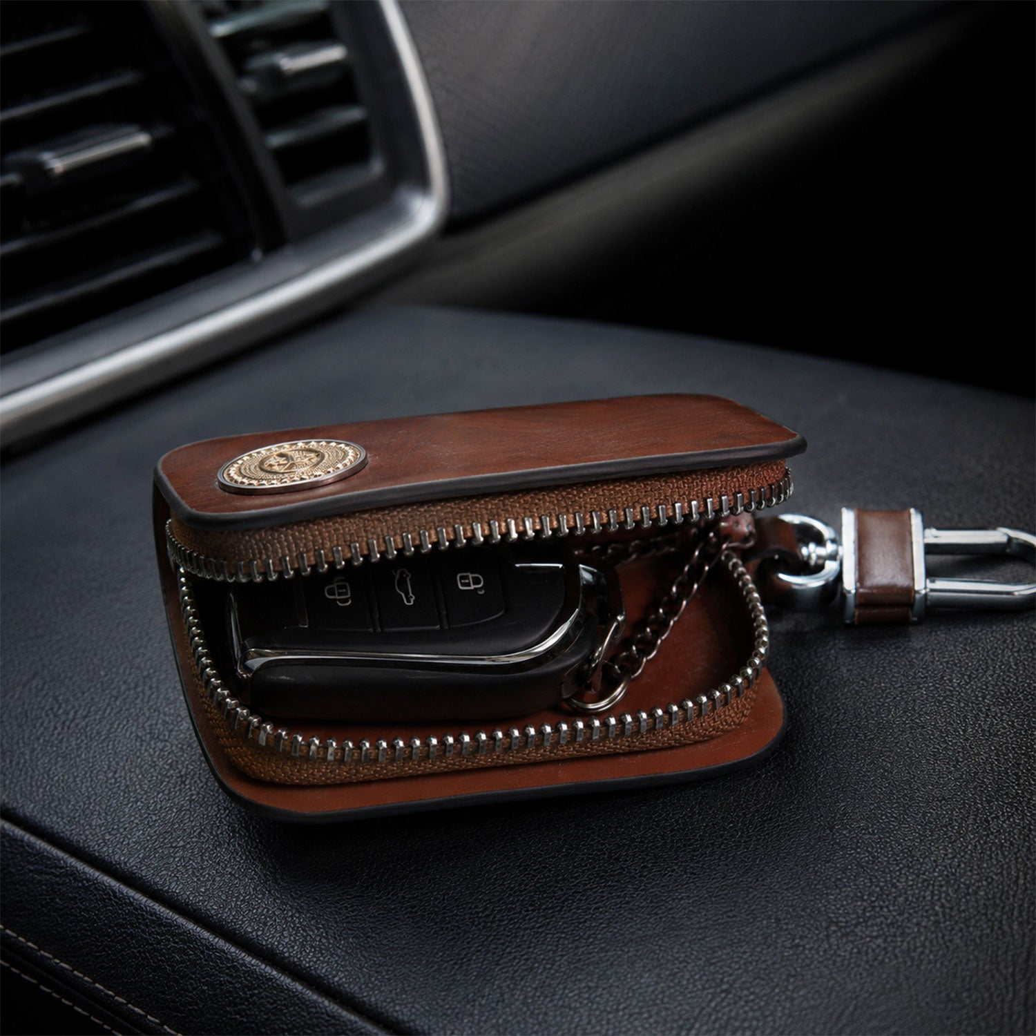 16128 brown leather car key case live use