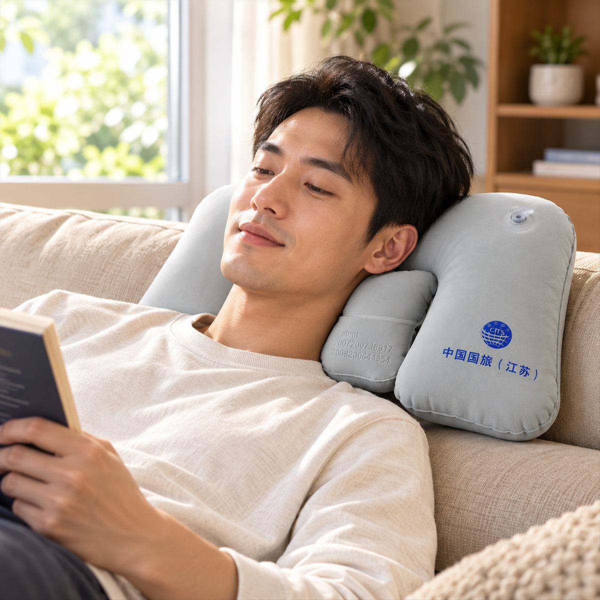 Inflatable travel neck pillow with flocked surface and air valve 1 piece Inflatable_Travel_Pillow_03.jpg
