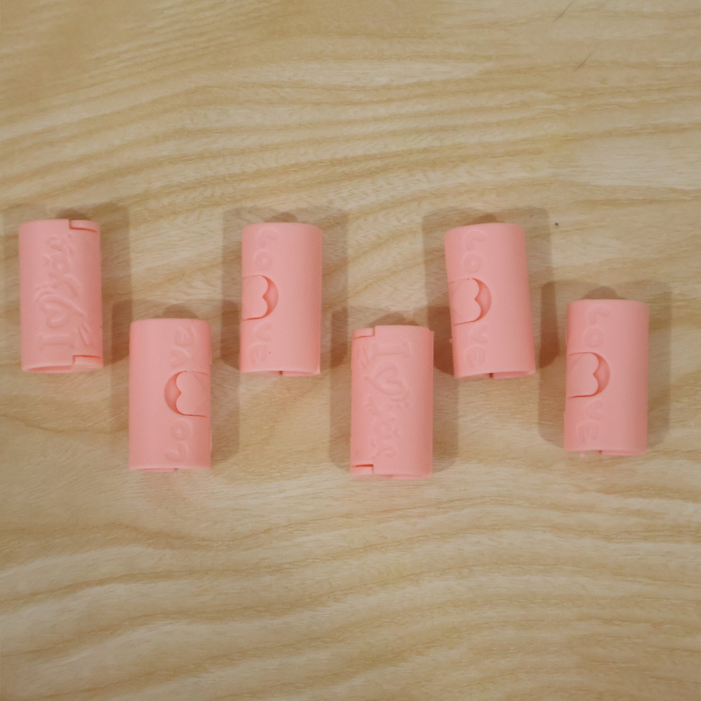 Plastic bed sheet holder gripper clips 6 pc - image 9