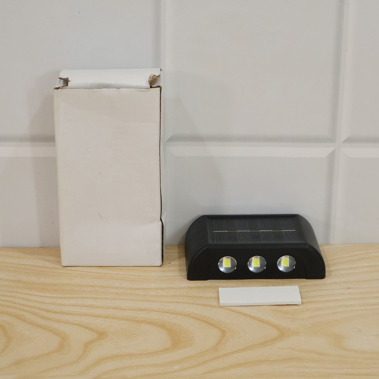 Sensor solar LED wall light live product photo